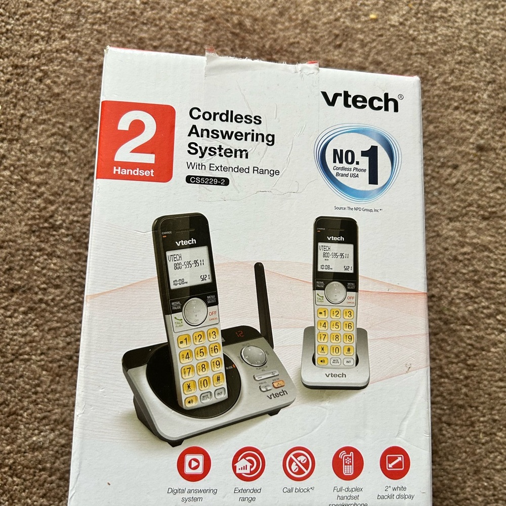 VTech Cordless Answering System with Yellow Keypad